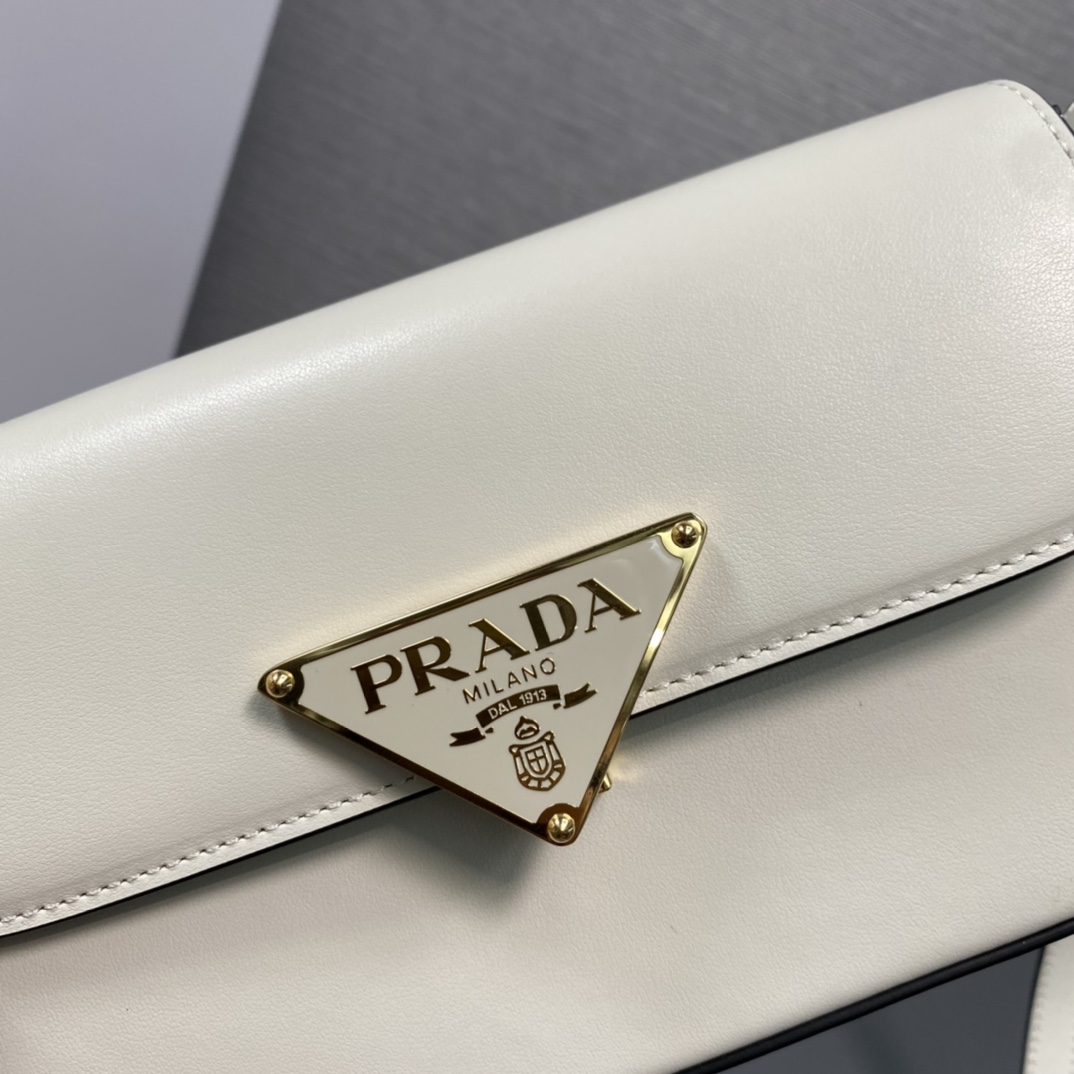 Prada Leather Shoulder Bag With Flap White 1BD339